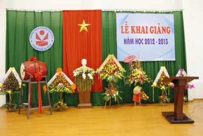 Khai giảng năm học 2012-2013